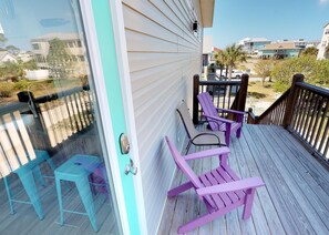 Property grounds - Holiday Availability! Dog-friendly! Two minute walk to beach! (Cape San Blas)