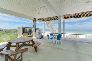 Outdoor dining - Escape to the North Cape! Dog-Friendly! Beachfront! 5 Primary Suites! (Cape San Blas)