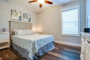4 bedrooms, iron/ironing board, free WiFi, bed sheets - Gulf Front! Dog-Friendly! Private Pool! Boardwalk to Beach! (Cape San Blas)