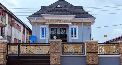 Tastefully furnished 2 bedroom apartment with 24/7 Power|WiFI|Security