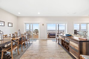 Dining - Vista Blue - Gulf-Front Home with Private Beach Access and Sweeping Views! (Indian Pass)