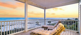 Gulf-Front Home w/Private Beach Access