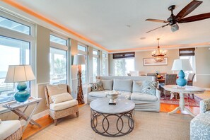 TV, fireplace - Holiday Stays Available! Beachfront! Incredible Views! Community Pool! (Indian Pass)