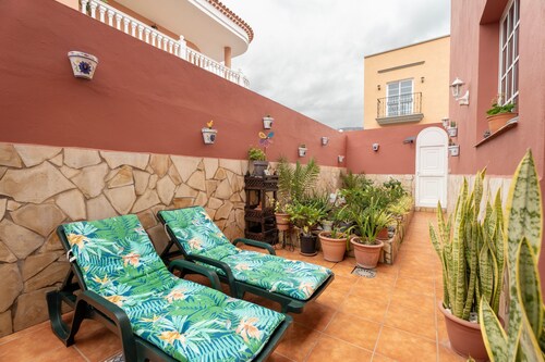 Holiday Home Casa Matyas close to the Beach with Garden & Wi-Fi