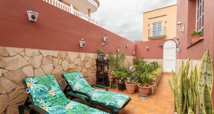 Holiday Home Casa Matyas close to the Beach with Garden & Wi-Fi