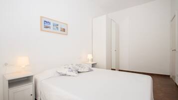 3 chambres, Wi-Fi gratuit, draps fournis