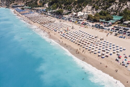 Villa Lazar with Terrace, A/C & Wi-Fi