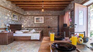 Free WiFi, bed sheets, wheelchair access