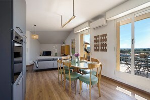 تناول الطعام