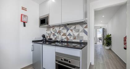 'Sunset Apartment' in Strandnähe mit Terrasse und WLAN