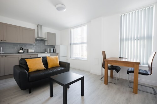 Platform Stadium Apartment