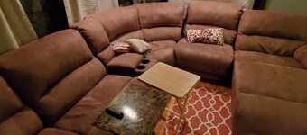 Private cottage, 1 minute walk to the lake, 5 minutes to the beach