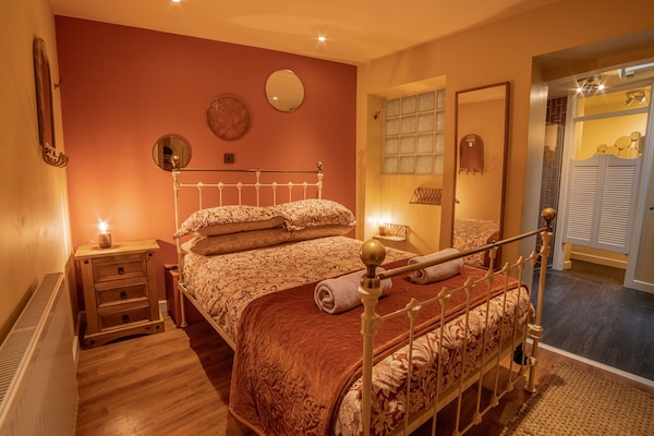 1 camera, Wi-Fi gratuito, lenzuola