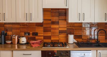 A couple's paradise in the heart of Lyme Regis moments from the beach