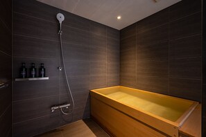Main Building 102, Non Smoking | Bathroom | Separate tub and shower, deep soaking tub, designer toiletries