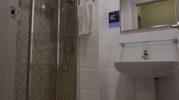 Standard Double or Twin Room | Desk, free WiFi