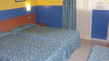 Standard-Dreibettzimmer