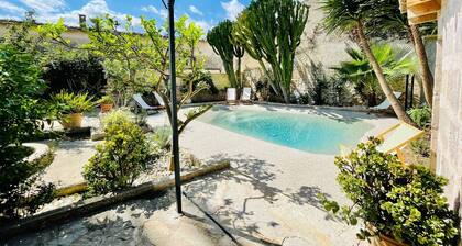 León de Sineu - Ten Bedroom Villa, Sleeps 21