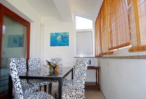 Dining - Cozy holiday apartment "Rose" in Pula (Pula)