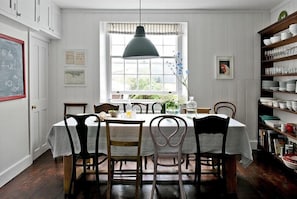 Cottage | Interior