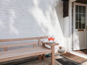 Terrace/patio - Barn Close Farm (Bridport)