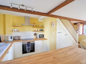 Cottage | Interior