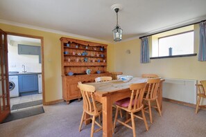 Cottage | Cucina privata | Frigorifero, lavastoviglie, pentole/stoviglie/utensili