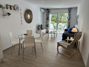 Interior - Nerja Paradise Rentals - Apartment El Califa 3 (Nerja)