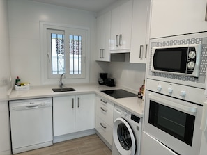 Fridge, microwave, oven, dishwasher