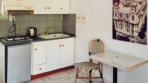 Basic Apartment | Living area - BLUE BLOCK (Kassandra)