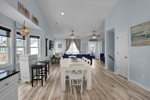 Interior - 4 Bedroom with Ocean and Sound Views (North Topsail Beach)