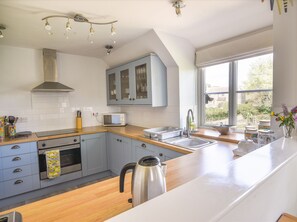 Cottage | Interior - East Barn (Bridport)