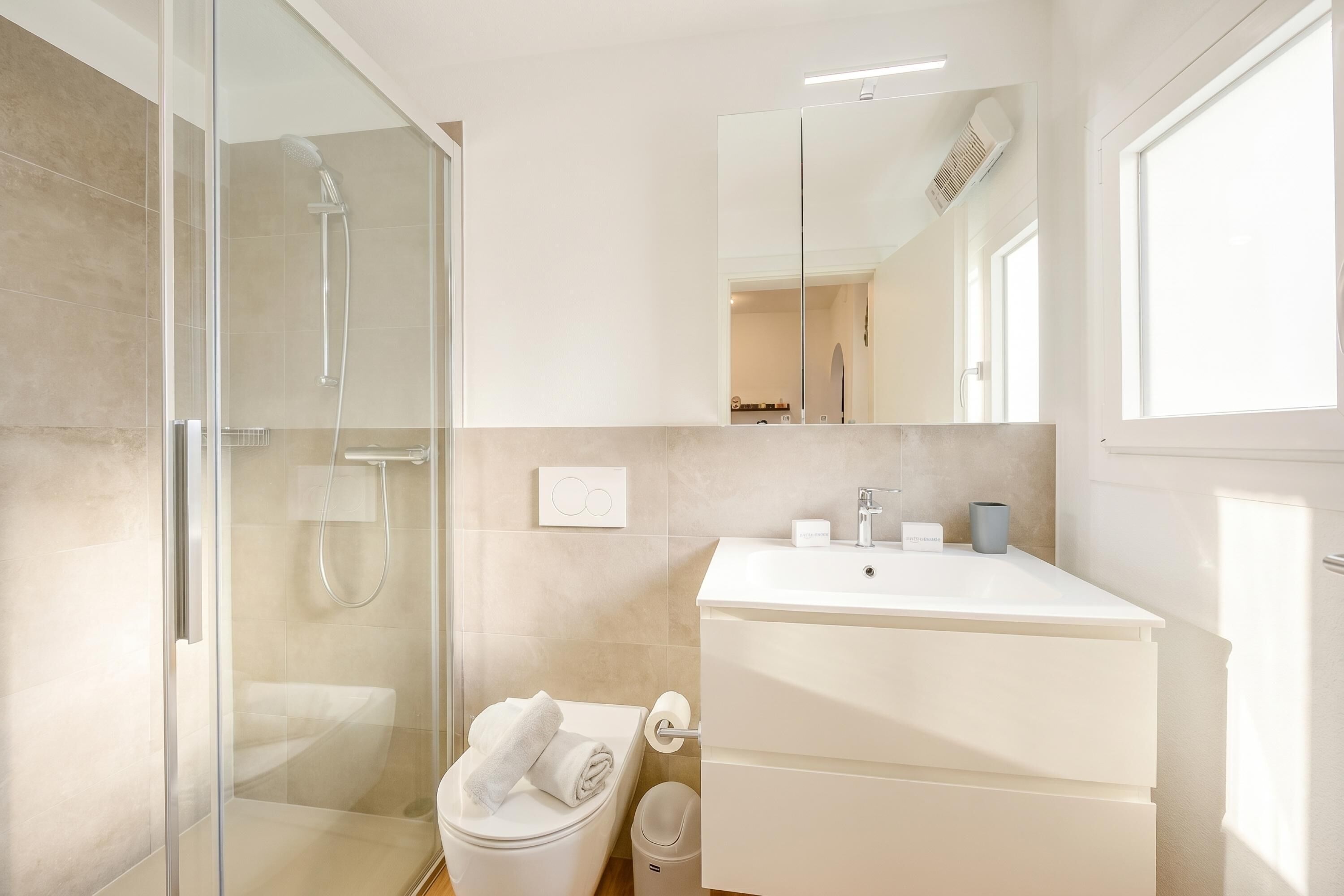 Family Villa, Multiple Bedrooms (Casa Elvezia) | Bathroom | Shower, hair dryer, towels, soap