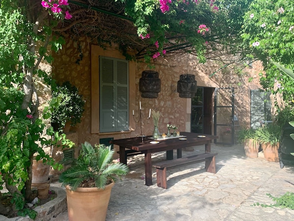 Restauration extérieure