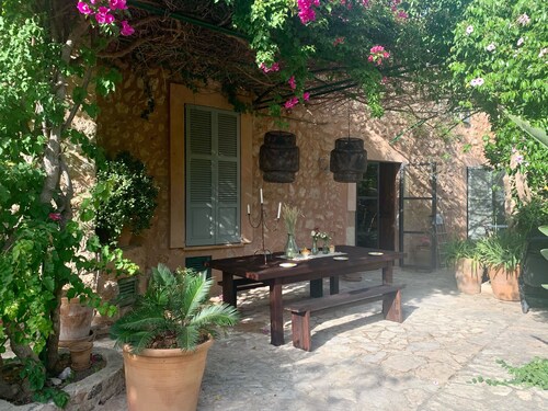 Idyllic country finca in Soller