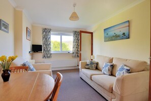 Cottage | Living room