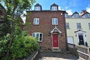 Cottage | Exterior