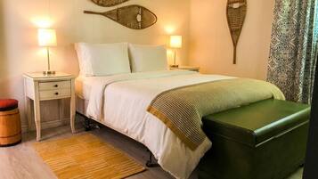 2 bedrooms, iron/ironing board, travel crib, free WiFi