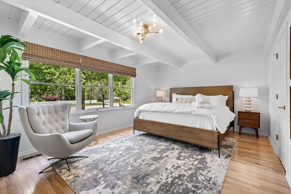 4 chambres, fer et planche à repasser, Wi-Fi, draps fournis