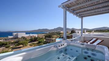 3 bedrooms, premium bedding, pillow-top beds, in-room safe