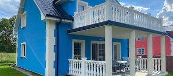 Ferienhaus in Nowe Warpno am Hafen