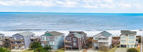 Secret Spot: Steps to Beach, Dog-Friendly Duck