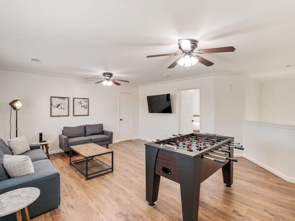 TV, fireplace, table football, stereo