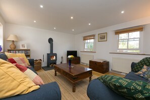 Cottage | Living area - 15 Boscaswell Downs (Penzance)