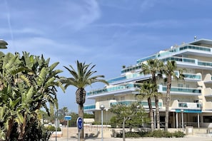 Exterior - APARTBEACH LOS JUNCOS 1 RESIDENTIAL (La Pineda)
