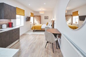 Premium bedding, WiFi, bed sheets - Host & Stay | Studio Pod 2 (Saltburn-by-the-Sea)