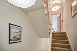 Interior - Host & Stay | Studio Pod 3 (Saltburn-by-the-Sea)