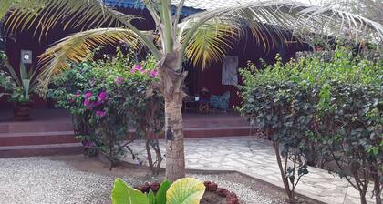 Superbe maison a Warang dans un environnement verdoyant Ă 600 m de la mer