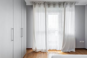 Strykejern/-brett, wi-fi (inkludert) og sengetøy