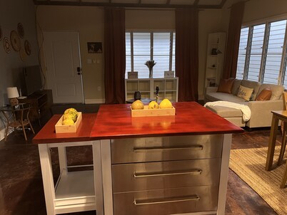 Welcome to Paradise - A Tranquil Country Retreat!